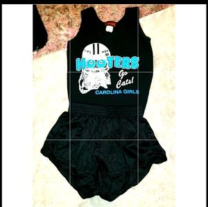 HOOTERS Uniform Size M (Authentic)